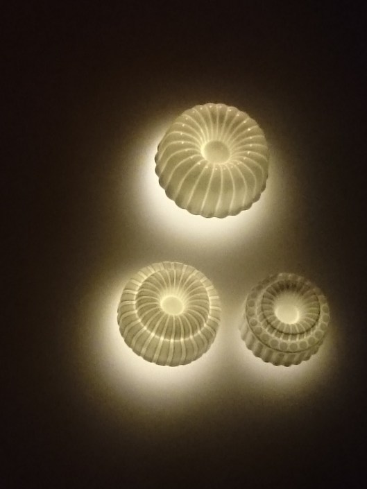 Les lampes du Dinner by Heston (ou comment faire du design avec des moules à charlotte !)